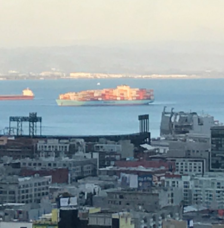 NetgraphSwe's tweet image. After the first day @DevNetCreate we see containers everywhere. #DevNetCreate #docker