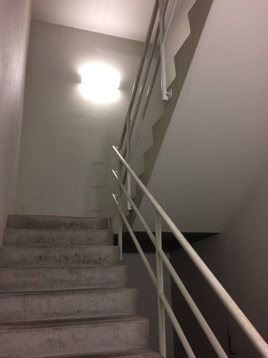 211 steps from basement to 9th floor x3. What do you do on your lunch break? <a href="/RoyalFlyingDoc/">Royal Flying Doctor Service</a>  #cloudclimb my.royalflyingdoctorservicevic.org/samhopley