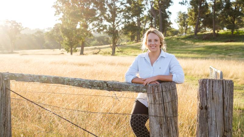 thelandnews's tweet photo. Young wool leaders: Peta paves the way. https://t.co/1CV8i3e6i2 https://t.co/r5aYxP7ymi