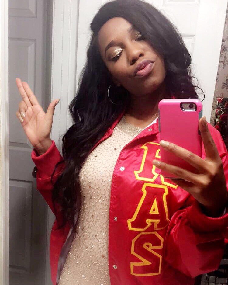 CassMoneyHoney's tweet photo. #HA2ROLLCALL ‼️
Miss HA2 2016-2017 👑
THE GREAT 8th Chapter 🔥
2ka : SPOTLIGHT 🌟
Gen: 7 D.E.A.D.L.Y. S.I.N.Z
ENT Industry 🎬🎤🎭
Spring 16'
#HA2 https://t.co/LRphZ9UPT2