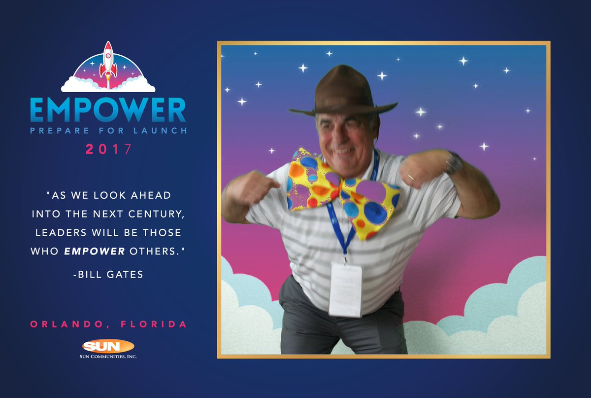 SunTravelEvents's tweet photo. Having a BLAST at Empower 17! https://t.co/EswizpvnnB