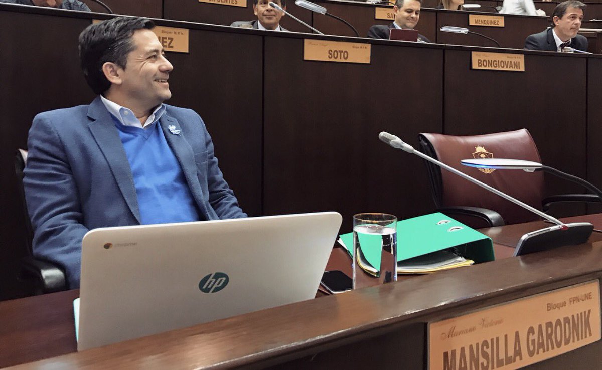 marianoneuquen's tweet photo. Comenzamos junto a la compañera FPN UNE, Pamela Mucci, la 10a Sesión Ordinaria en la Legislatura.
Preside Rolo Figueroa
Bloque #FPNUNE https://t.co/z01j3PBOQT