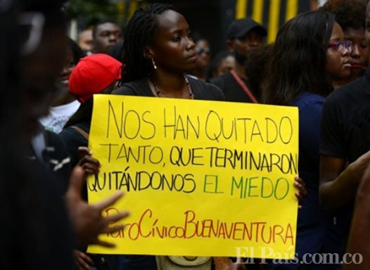 Sciopero civico e repressione poliziesca in #Colombia #Buonaventura articolo su <a href="/DinamoPress/">DinamoPress</a> dinamopress.it/news/sciopero-…