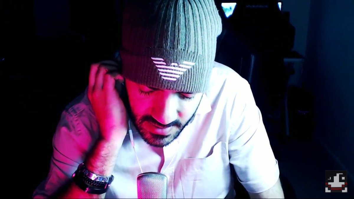 bowncrew's tweet photo. Siempre es un gusto cantar junto a vos en los directos. La conexión que sentimos es increíble. Muchas gracias por el directo💞 @TownGamePlay https://t.co/4TvVLrP3HN