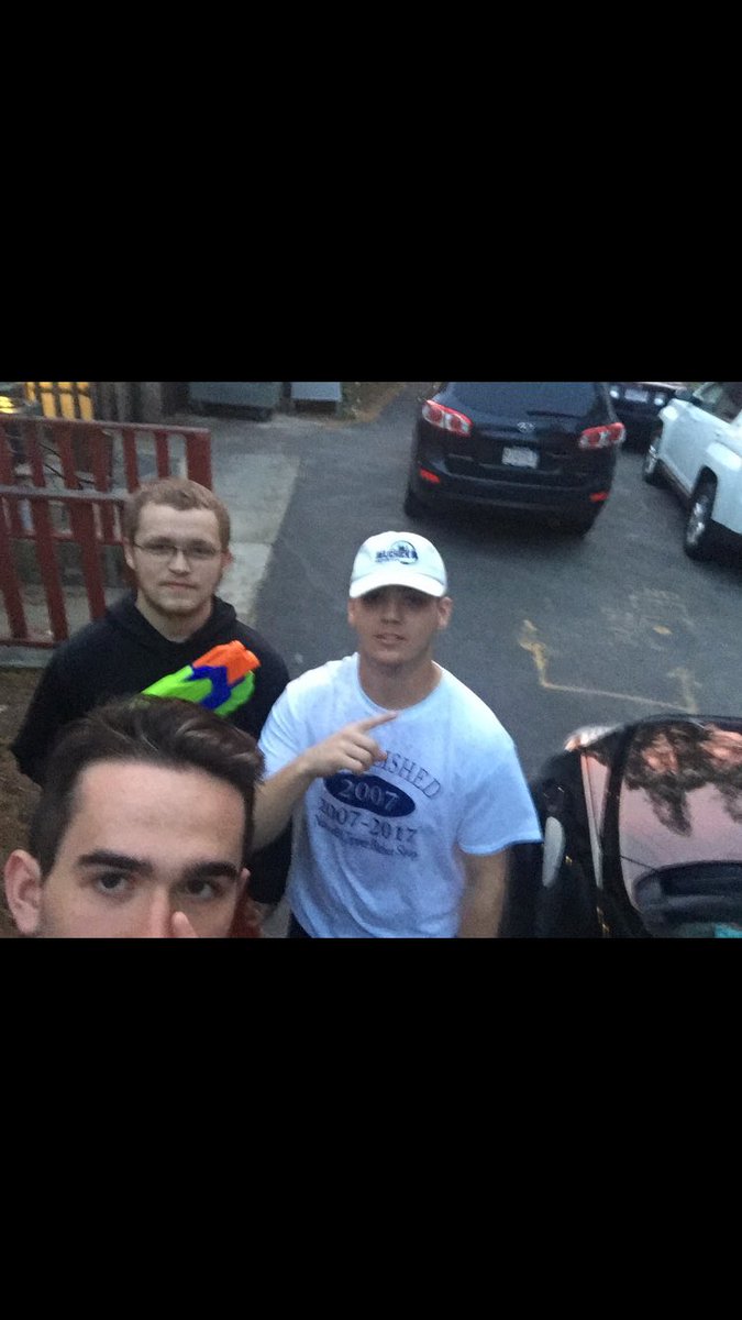 17assassin_PHS's tweet photo. Joe Dwyer wants the money night night Bobby you worked hard to get this far https://t.co/cYm7Sx5StM