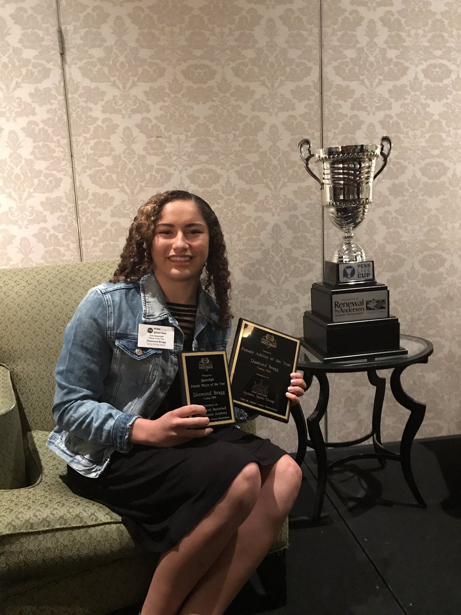 GnazzoPromotion's tweet photo. Wow @diamond_bragg HUGE CONGRATS on @PennLive "Girl Athlete of Year" & "BBall Player of Year" @GoCHAthletics @CampHillSD #PAProud #HoopsStar https://t.co/uali1rFvlr