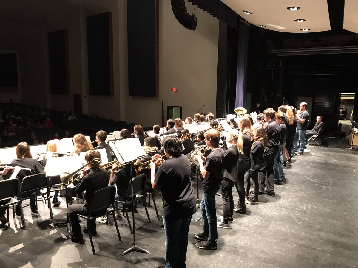 AHStrojanband's tweet photo. Anderson and Murchison combined jazz bands! #jazz #AISDProud https://t.co/DMjUY1xS78