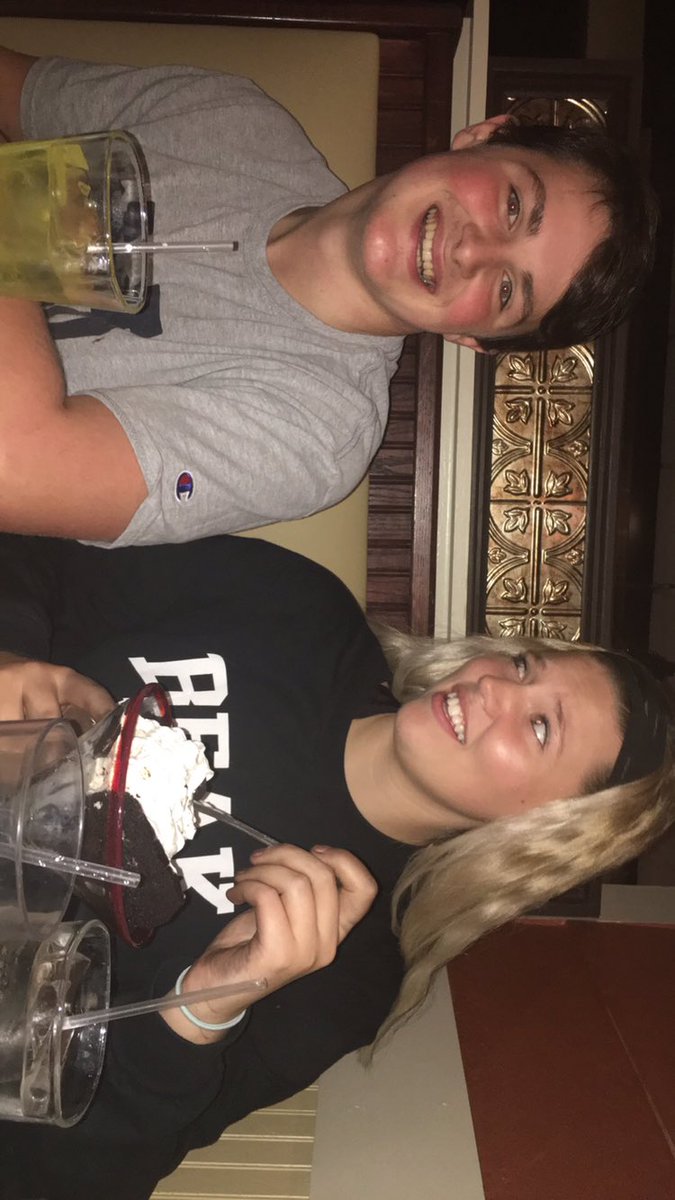 MourmourasMegan's tweet photo. happy bday @GilliamEliza !!!!! thanks for always cracking me up and literally saving us on the field💖💖💖💖💖 #youboob #clear #awesome https://t.co/X0KDxAz6La