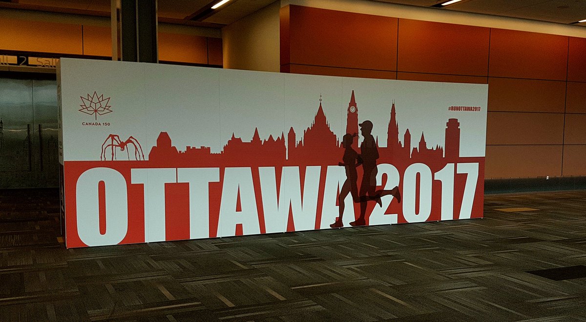 HalvorsenJohn's tweet photo. Q3: @OttawaMarathon Just leave time to sign the wall #runottchat https://t.co/tPzJVv1uVG