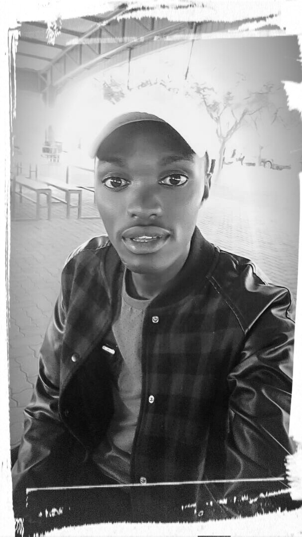 MBaidile's tweet image. Seriousness with hustle!!!!