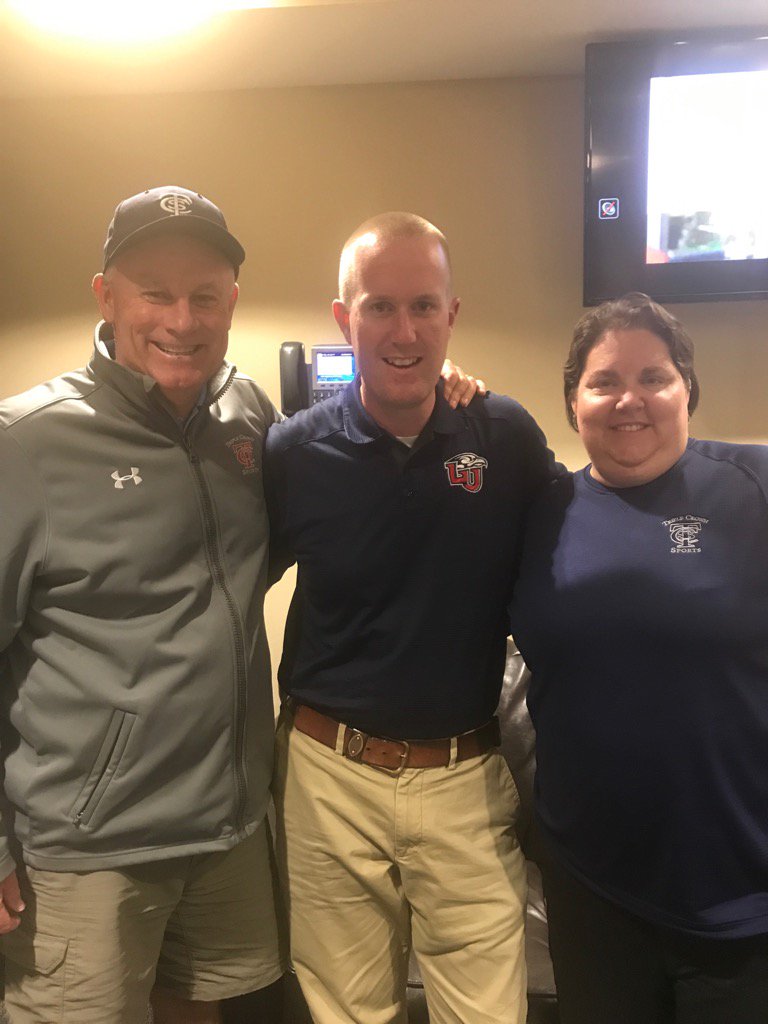DaveTCS's tweet photo. Tournament team on NISC.   Dave  , Matt, and kelly https://t.co/xnsL4H61Ga