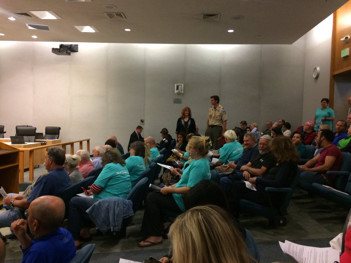 RedondoNils's tweet photo. My last city council meeting as a regular citizen! #Excited #RedondoBeach https://t.co/wRg4A1UQVL