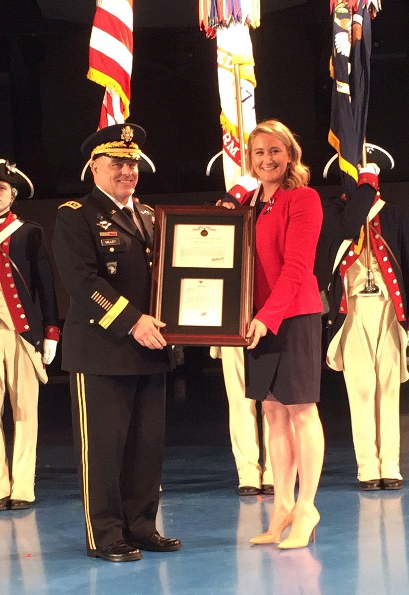 Congratulations to our Outstanding Civilian awardees - watch the ceremony at facebook.com/USArmyChiefofS…. #SaluteFromTheChief