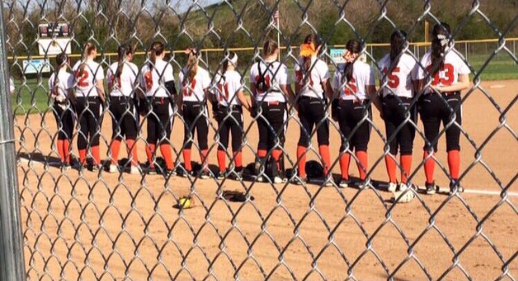 tabirae_'s tweet photo. i have been blessed with a great team &amp; amazing friends!❤⚾️ https://t.co/uK8sBkdvDY