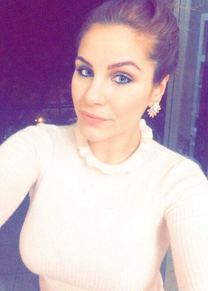 misslenarie's tweet photo. Tan hermosa como siempre 👩 https://t.co/19aUTeRF8I