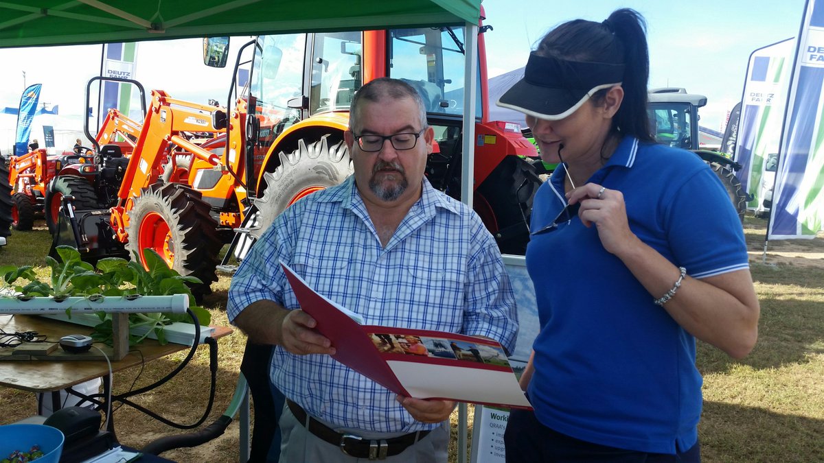 QRIDAmedia's tweet photo. Sam Spina is at the #FNQFieldDays until Friday. Find him at the @QLDagriculture site to find out how we can help grow your farming business. https://t.co/ls5he5rf84