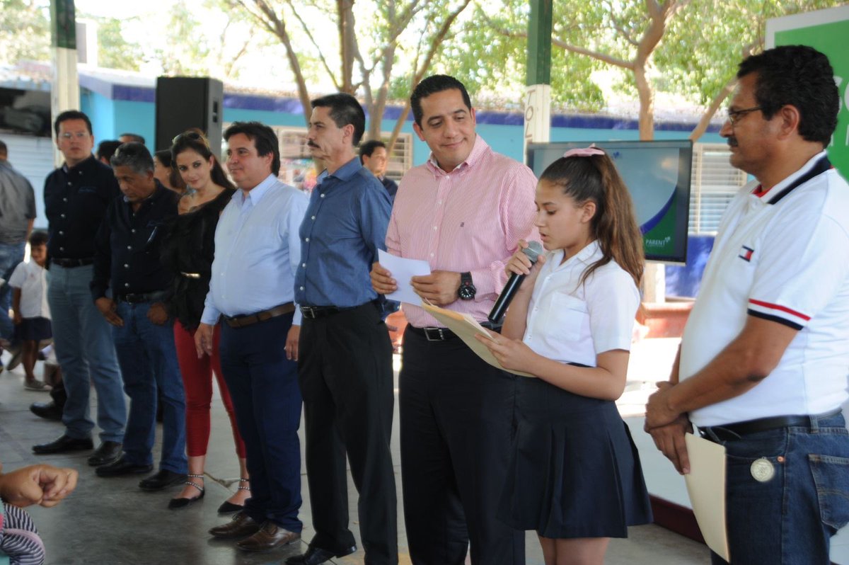 ChuyValdesP's tweet photo. Hoy dimos inicio al programa "Escuela Activa" para Madres y Padres. #PazActiva #CuliacánActivo #EscuelaActiva https://t.co/3dmLmgAPa0