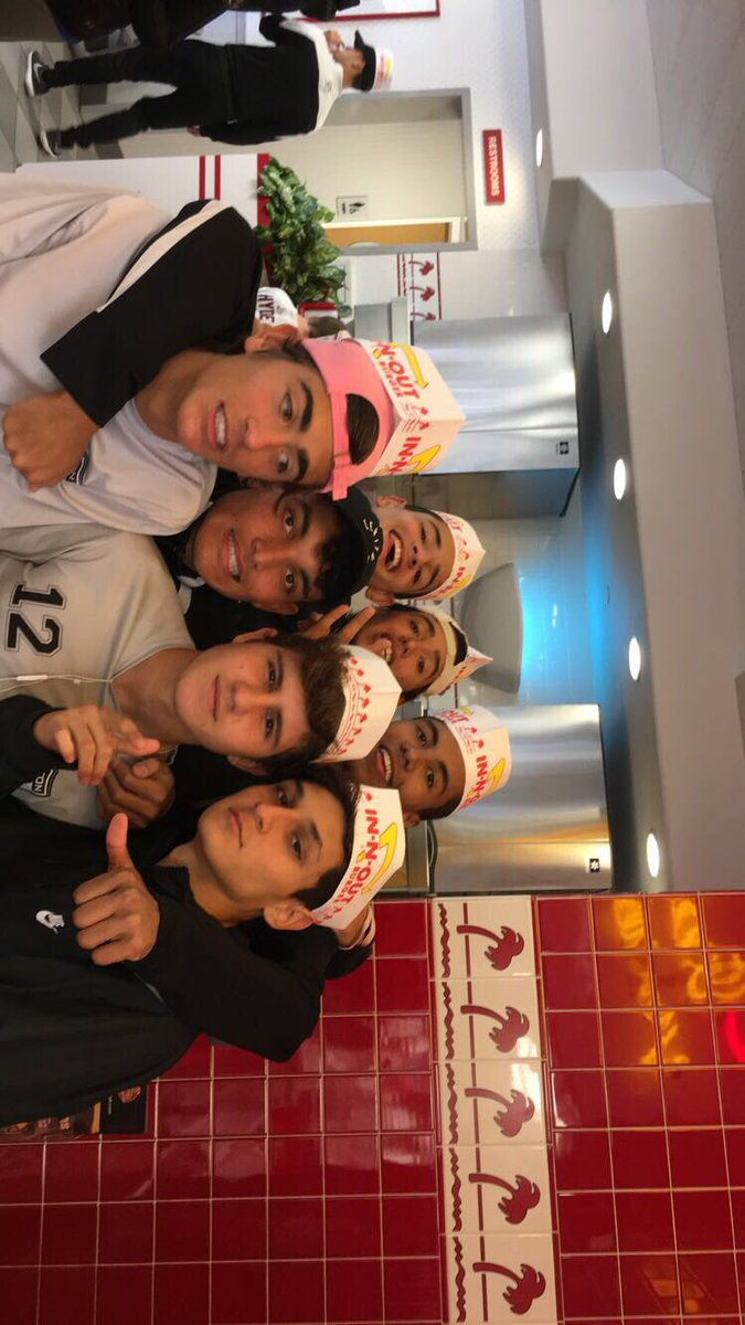 ErnestoH18's tweet photo. If there is one thing I know for sure, is that there is never going to be another soccer team like us. So many characters. Ily❤️@WES9899MC2 https://t.co/lMaZ3qs6kK