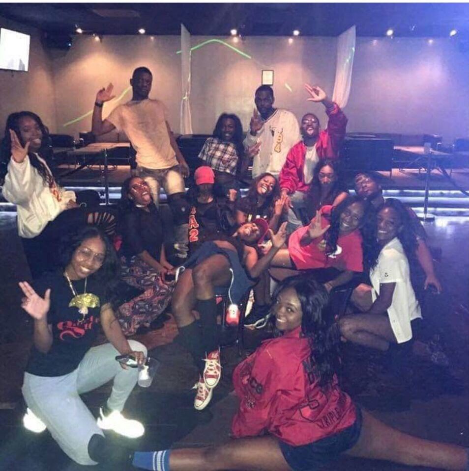 Tinyyyy_xo's tweet photo. #HA2ROLECALL
Tiny 2ka T.O.O.T.S.I.E Roll from THE Candy Shop 🍭 // #2.2 // Spring 17 // Back 2 the Bas17cs: THE R.E.B.I.R.T.H 😈 // #C8MADE https://t.co/u1SghIG4IT