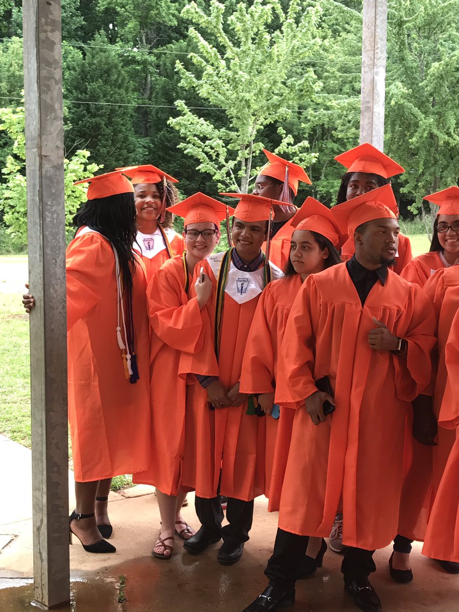 Another senior Walk at Joseph Grier Elementary School! RRHS seniors walked the hallways of their former school. <a href="/CharMeckSchools/">Charlotte-Mecklenburg Schools</a>