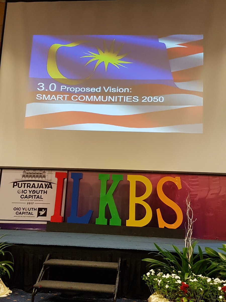 wasitahmy's tweet photo. Hi malaysian and world ..our TVET re doing good job here with ASM..300 audiences for our 4.0 revolution industry at putrajaya. Till 1 pm https://t.co/HzfIaK2cRX