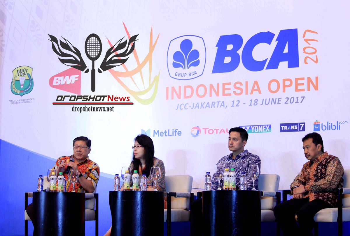 Press Conference BCA Indonesia Open Super Series Premier 2017. Bapak Yopie Rosimin, Ibu Inge, Ricky Soebagja dan Bapak Budi Darmawan.