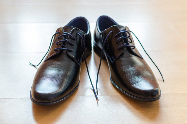 MPilarAlonsoS's tweet photo. Tenemos una nueva marca de #zapatos en nuestra#tiendadezapatos. Os recordamos que estamos en #Huesca.  https://t.co/HeeHYVxL4V https://t.co/ZcuSCgkmPm