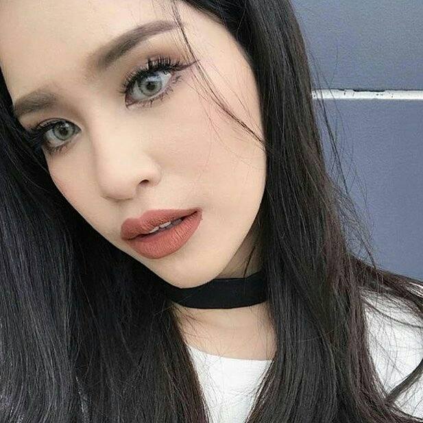 SoLentilles's tweet photo. Dueba Jenet Gris : https://t.co/VDLNkUK7mN #SolutionLentilles #LentillesContact #contactlenses  #Lentilles #Lens https://t.co/h64OgxEHZq