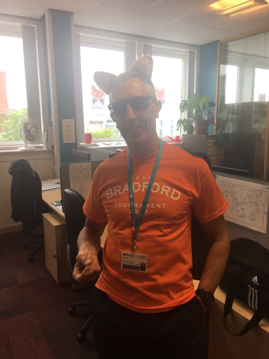 FlyingfoxesUoB's tweet photo. The Silver Fox is ready to go! 🦊 https://t.co/by7ooxErfe
