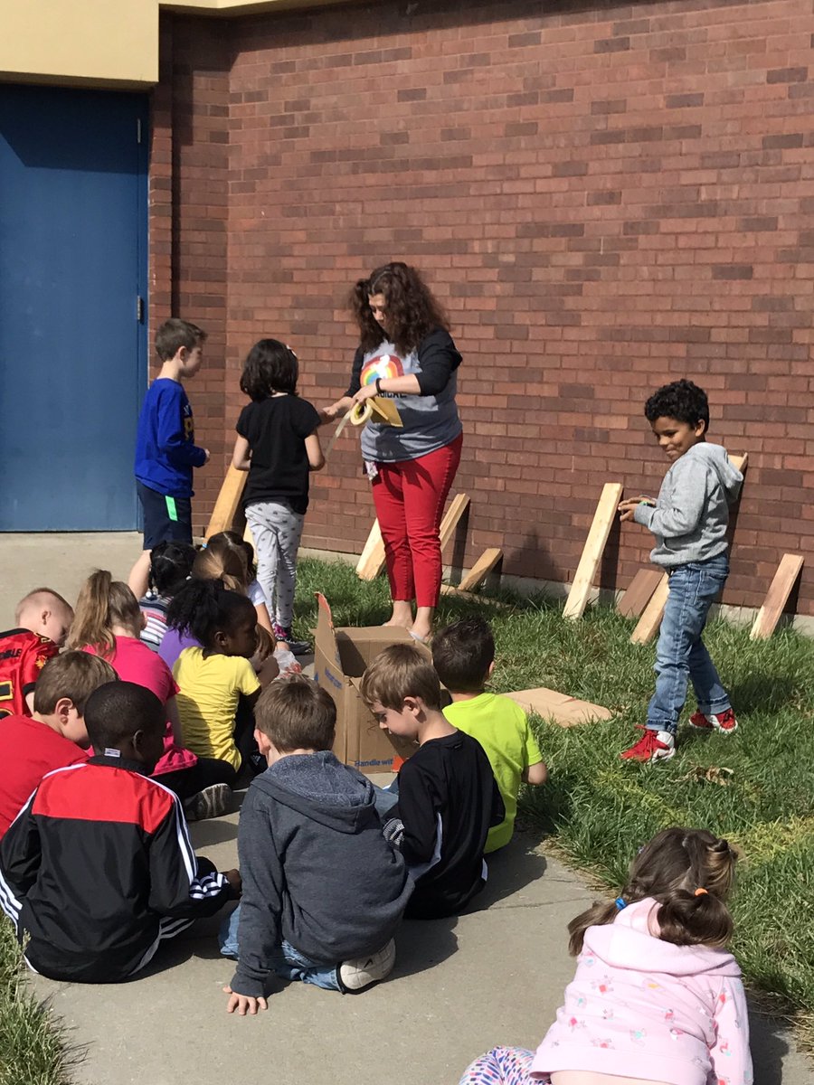 mitsinessa's tweet photo. #WEESEagles have designed a truly extraordinary outdoor classroom! I can't wait to see it completed. @EldridgeTammy @nancymorourke #nkcstem https://t.co/sgqkRQkDAx