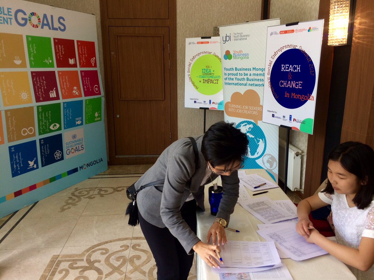 UNDPMongolia's tweet photo. #HappeningNow #Mongolia Youth Business Enterpreneur Summit 2017 initiated by Development Solutions &amp; #Youth business international w @UnLtd https://t.co/LzmnV6c4HD