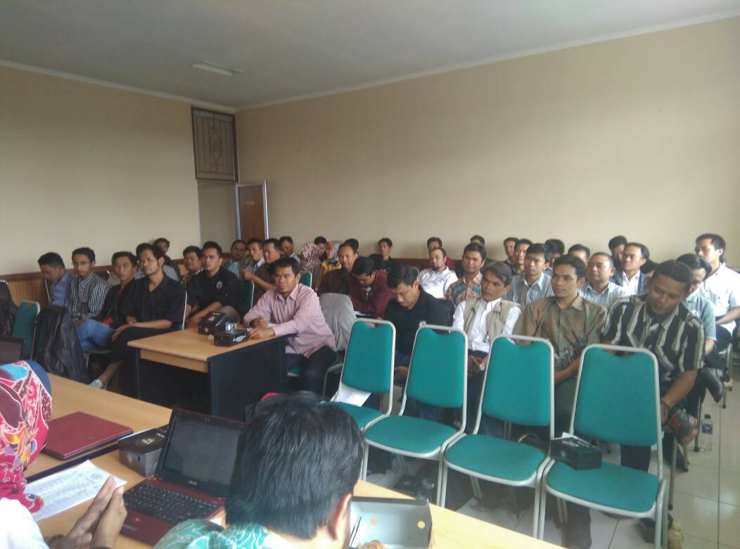 Rakor Pendamping Lokal Desa Kab. BANDUNG #Mengawal4ProgramPrioritasDD <a href="/EkoSandjojo/">Eko P. Sandjojo</a> <a href="/KemenDesa/">Fast Track Travel</a> <a href="/AhmadErani/">Ahmad Erani Yustika</a> <a href="/hasim_adnan19/">Hasim Adnan</a>