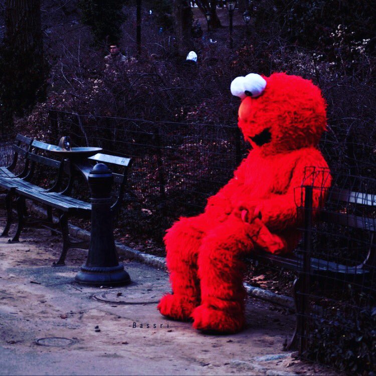 bronzemetle's tweet photo. What doy you think happened to Elmo https://t.co/C8UPRNJhhY