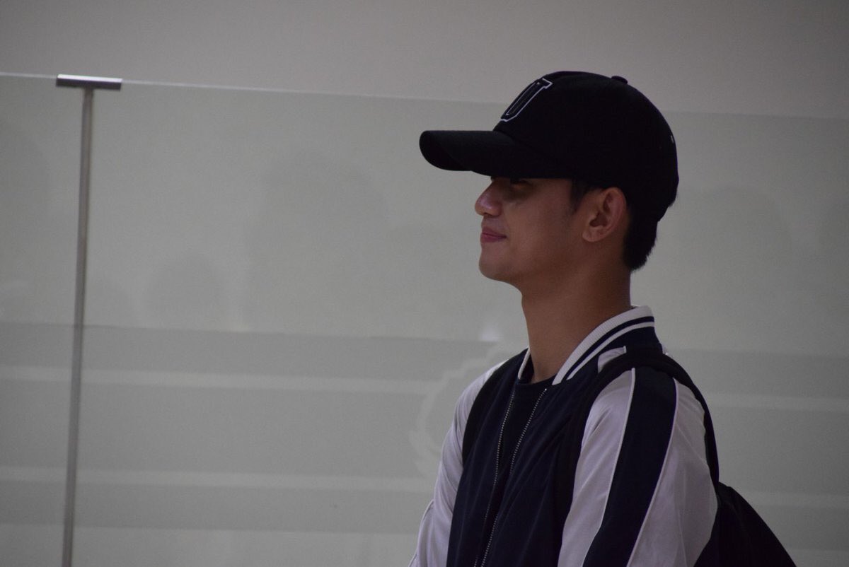 koreanophiless's tweet photo. Kim Soo Hyun is here in Manila for a special event of @samsungph! #QLEDTVPH Have safe trip oppa! ❤️ ©phto owners #KimSooHyun https://t.co/T223pTpgkR