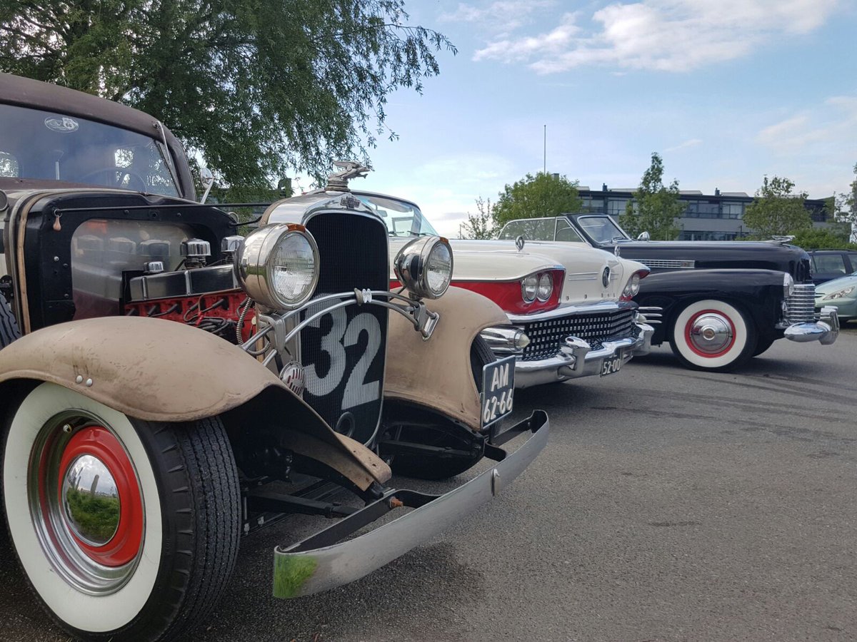 info_route66's tweet photo. #trouwen in het #Westland ? Stop met zoeken! Trouwauto's Route 66 zit in Wateringen. https://t.co/2161txjgvA