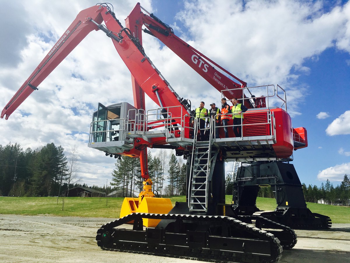 Greeting from our factory: In few weeks two units of Mantsinen 70 R will be delivered to Maly Port, located in Russian Far East!