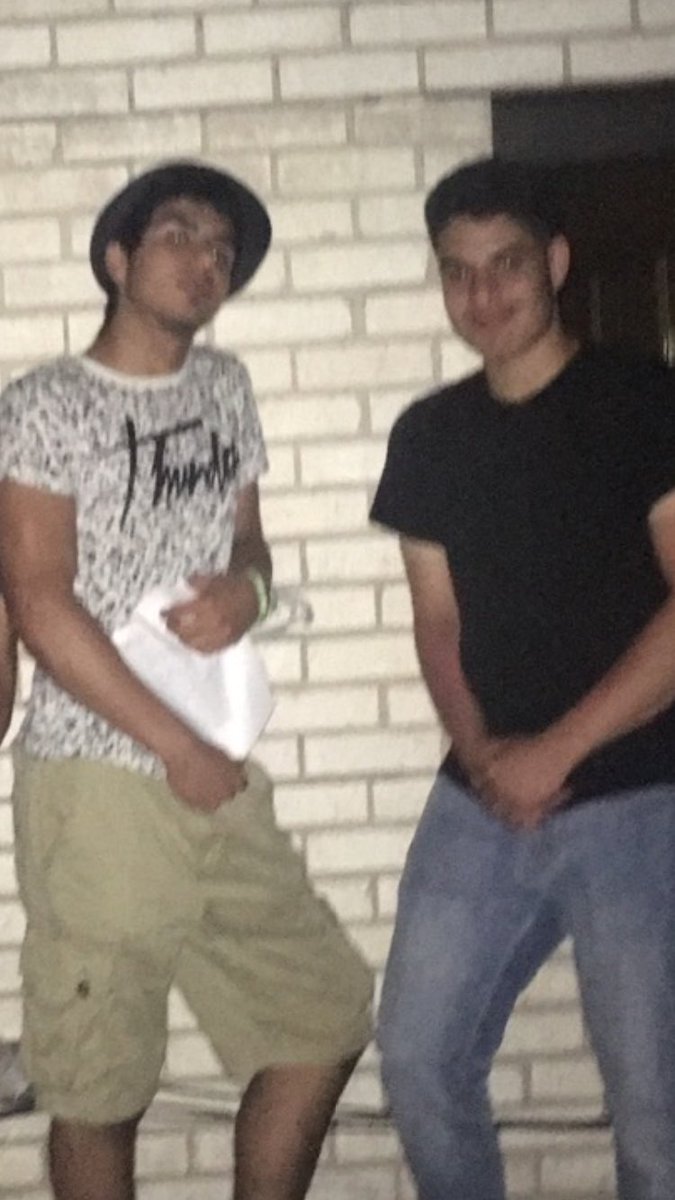 BilalisLife's tweet photo. Happy Birthday to my boy frosty the snowman #biggestflakealive #michellinman @17Nader https://t.co/JKUhJuxPA8