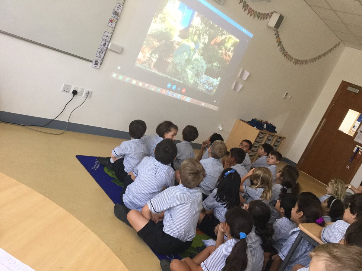 Reem and Yas class enjoying a Skype call with a Kenyan teaching farm.