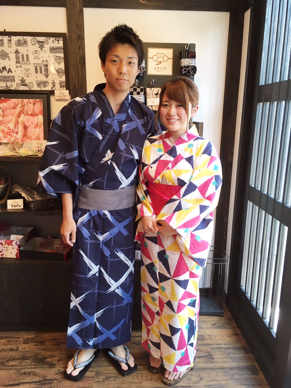 着物レンタル店 犬山日和 今日は気温が少し下がったので快適でしたね やはりこのくらいの気温だと着物の方がいいですね 天候 気温に合わせて選んでください 写真は月曜日にご来店頂いたカップルさんです 着物レンタル店 犬山日和 今日は気温が少し下がったので快適でしたね やはりこのくらいの気温だと着物の方がいいですね 天候 気温に合わせて選んでください 写真は月曜日にご来店頂いたカップルさんです