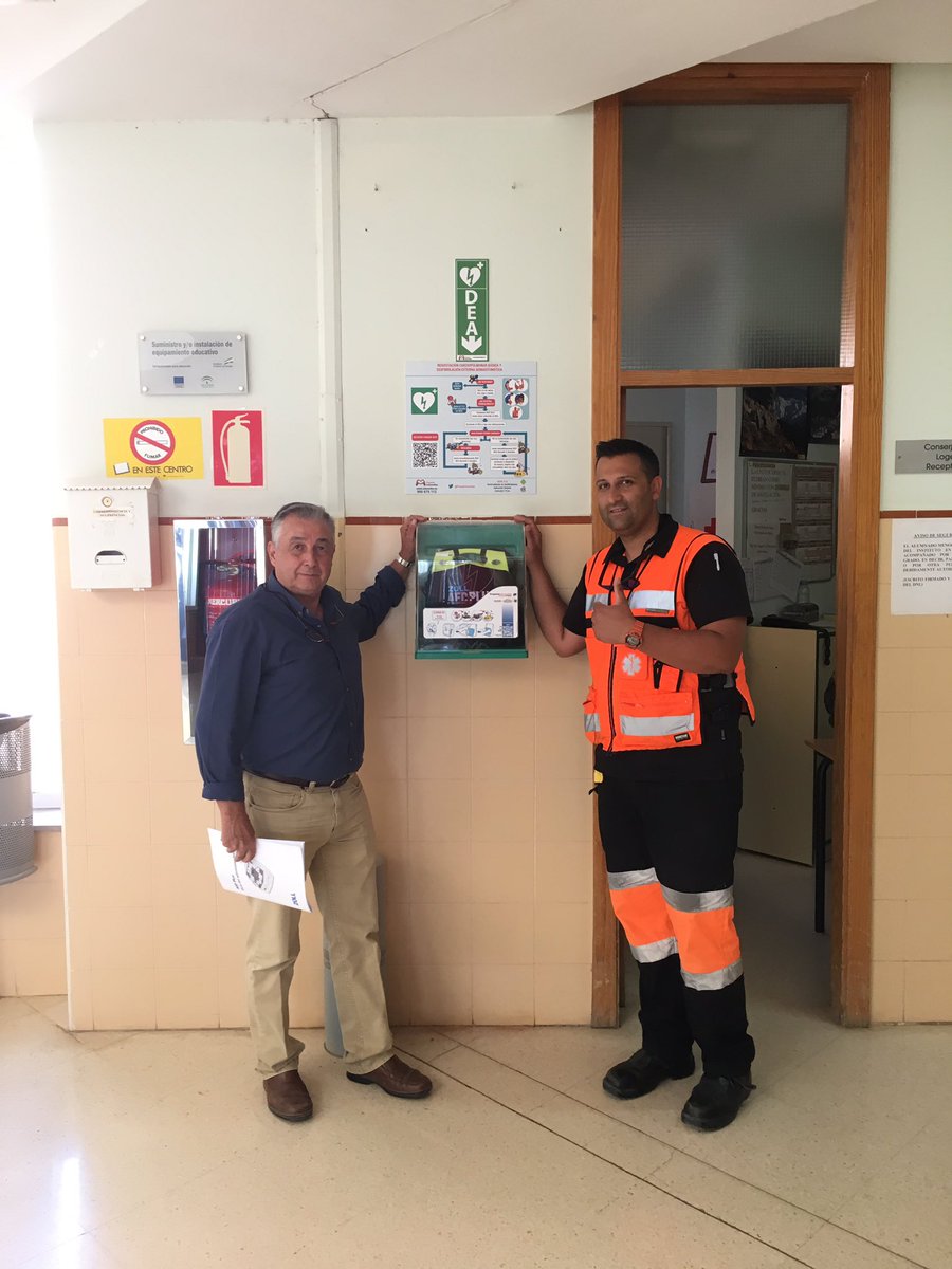 ORIHUELA_TES's tweet photo. IES ARICEL Instituto Cardio-Protegido, buen trabajo y mil gracias por confiar en nosotros.#SERVIOLA SERVICIOS DE SEGURID🚑💨👍🏻#. https://t.co/QJ6rcHZccZ