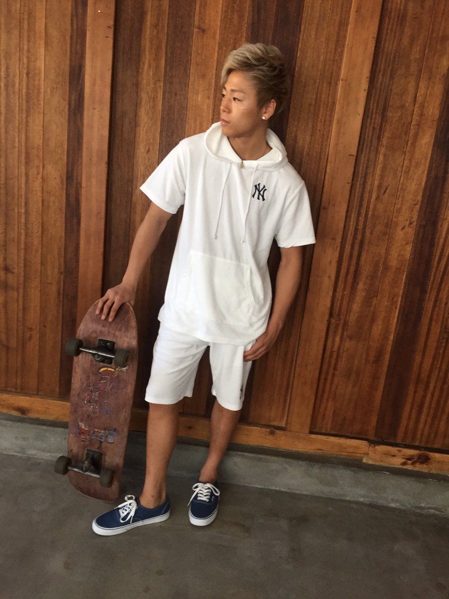 K 1 公式アカウント No Twitter 武尊 Takerusegawa 情報 本日発売のファッション誌 Smart のmajestic 17ssアイテムのモデルとして掲載されています 詳細はこちら T Co 1vkkxww57z K1 Wgp K1さいたま 武尊 T Co Ymihtmzauu