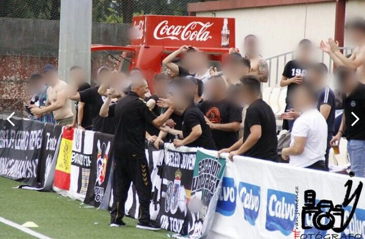 La unión entre jugadores y afición hace la fuerza,el domingo todos al Nuevo Vivero!
 <a href="/Grada1905/">Grada Animación 1905</a> <a href="/BadajozUltras/">Ultras Badajoz</a>