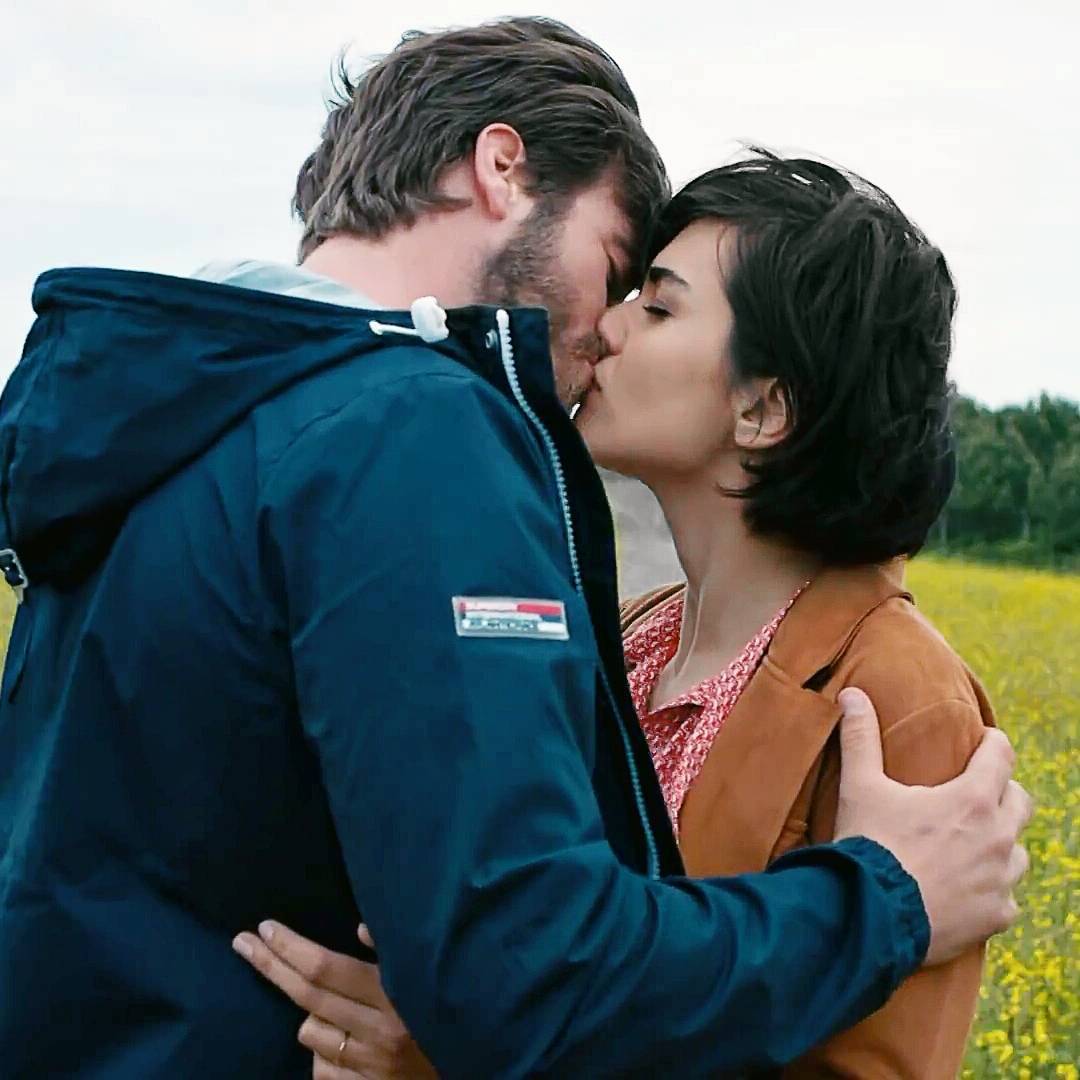 tucya_n's tweet photo. Eğer iki insan beraber mutlu iseler - Onları rahat bırakın   #CesurveGüzel 🦋🦋🦋  Cesur ve Sühan  süper ❣️ https://t.co/uXLeMZYNkb