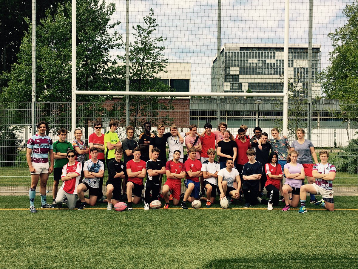 LSRG1960's tweet photo. It was a great pleasure to give a clinic for the teenagers from @DaVinciKager 
You all did great! We hope you enjoyed it! ☺️💪🏼🏉 https://t.co/ouuu8Dt3ho