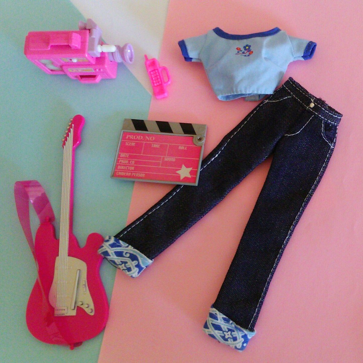 BarbieTesoro's tweet photo. #new #clothes #accesories #barbie #cool #style #barbiestyle #shop #shoponline #collection #barbieshop #picoftheday #shopnow #pink #love https://t.co/ZyASNOKE6D