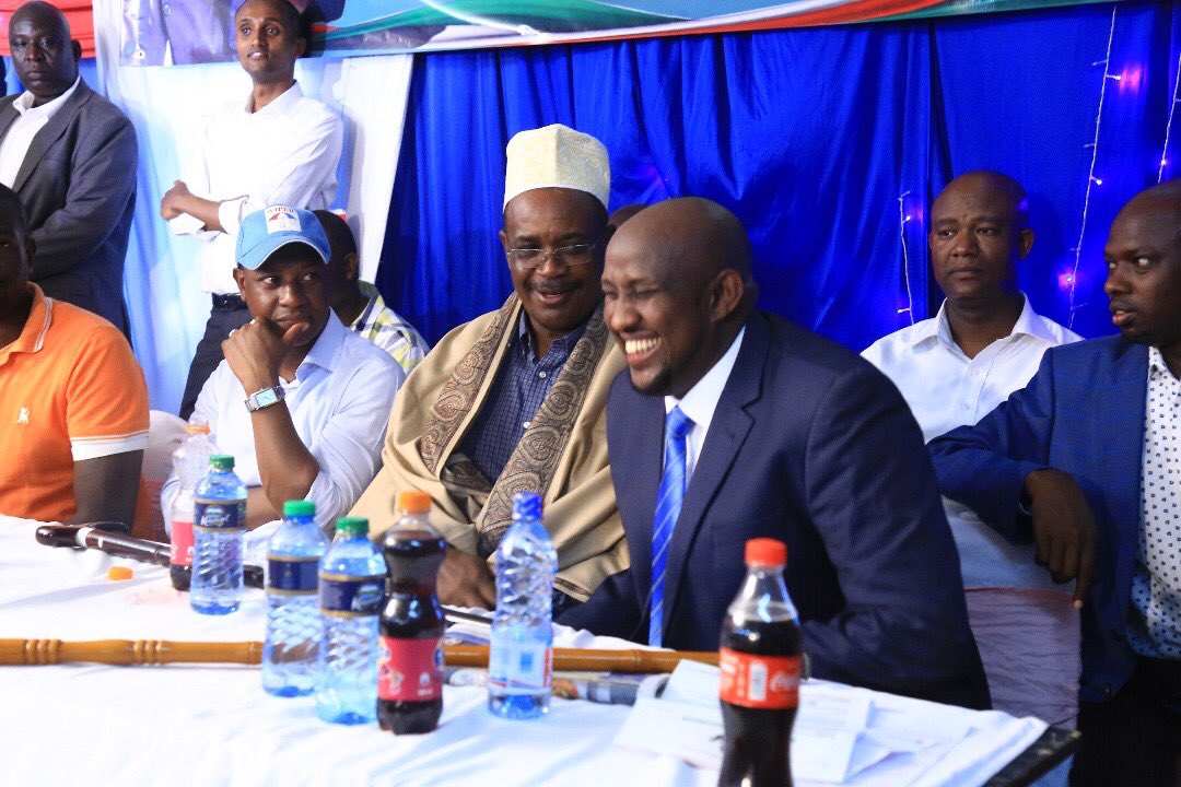 Asmali77's tweet photo. Governor @KideroEvans held a consultative meeting with The Members of Eastleigh Business Community. #EastleighThanksKidero for great work. https://t.co/KISwoxBQyt