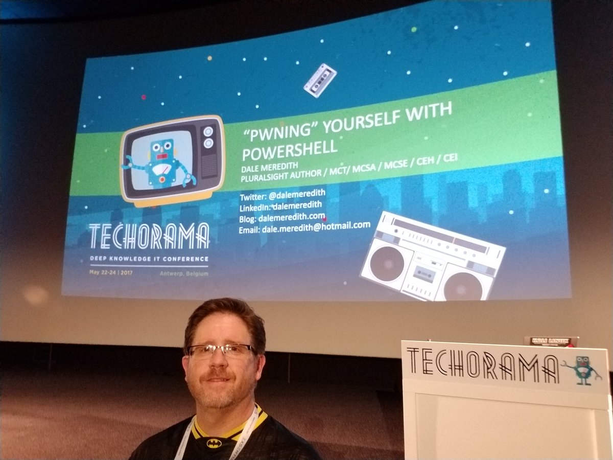 dalemeredith's tweet photo. Getting ready to pwn a domain! "Don't pwn me bro!" @TechoramaBE #techorama2017 https://t.co/Pcd8KZba0n
