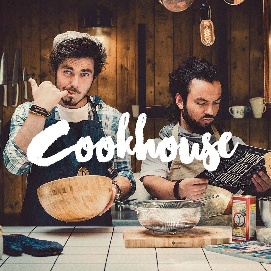 OnzePier's tweet photo. Twee muzikale broers brengen onder de naam Cookhouse Music zwoele klanken naar De Pier! Sit back &amp; Relax tijdens Singer Songwriter! 16/18u 🎵 https://t.co/euY7pB2MZP