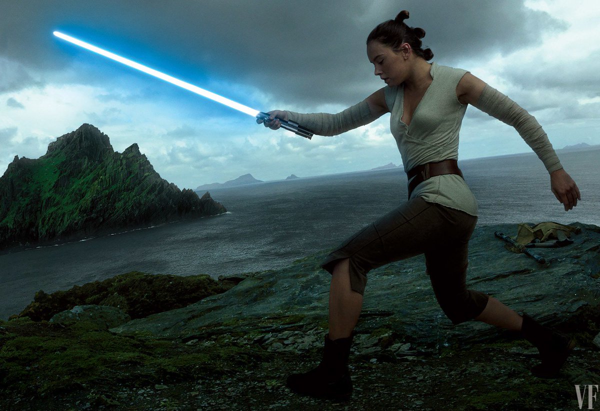GeekiesUnited's tweet photo. @starwars The Last Jedi @VanityFair photos by Anne Leibowitz.
@GeekiesUnited https://t.co/Gb3M2b960k