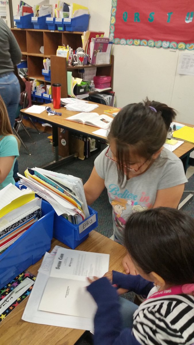 kwbnunley's tweet photo. #kwbpride These kinders are awesome motivaters! https://t.co/NNkhrJki3K